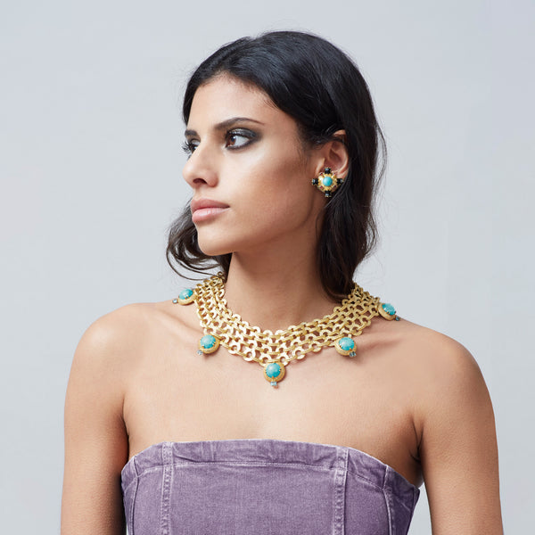 QUEEN Earrings